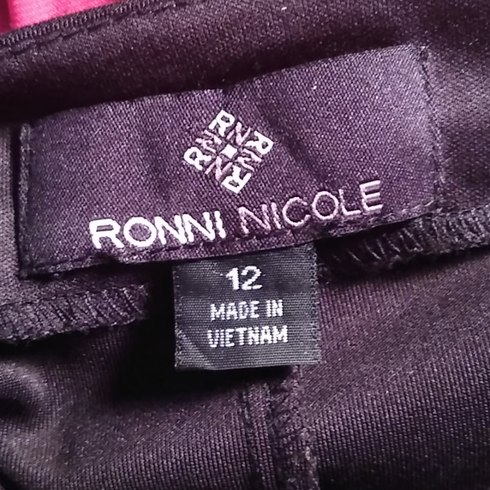 Slender Rising Design Pattern Flattering - image 4